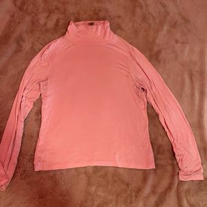 Pink turtle neck